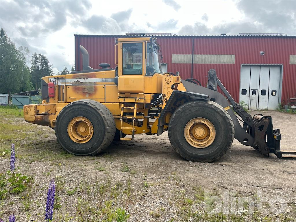 Volvo L220D - Pá carregadora de rodas: foto 4 Volvo L220D - Pá carregadora de rodas: foto 4