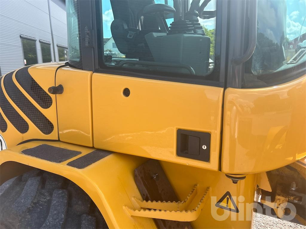 Pá carregadora de rodas Volvo L30B Pro -  3 Redskap & Hjul - 1 Ägare: foto 34