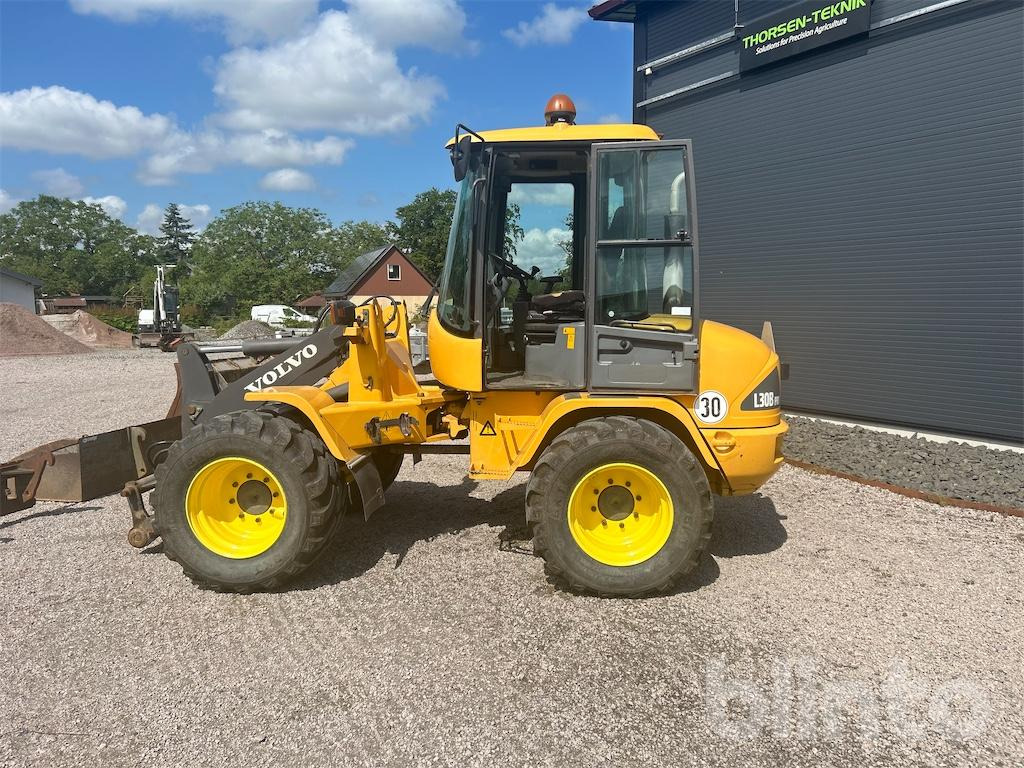 Pá carregadora de rodas Volvo L30B Pro -  3 Redskap & Hjul - 1 Ägare: foto 10