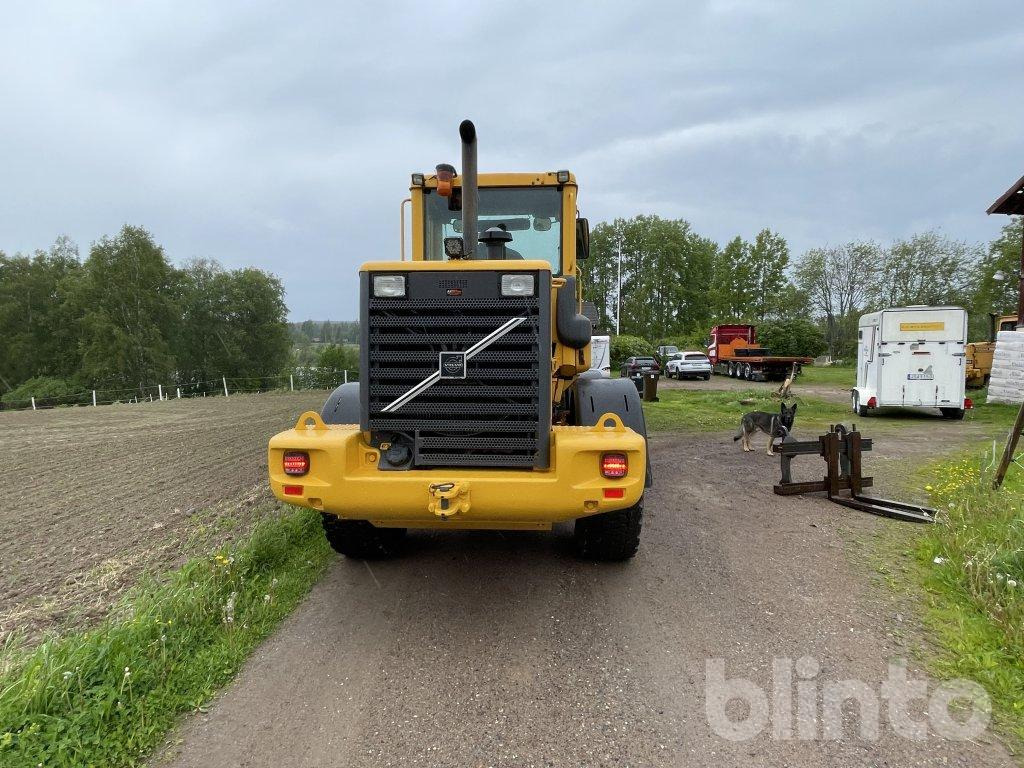 Volvo L70 D med redskap - Pá carregadora de rodas: foto 4 Volvo L70 D med redskap - Pá carregadora de rodas: foto 4