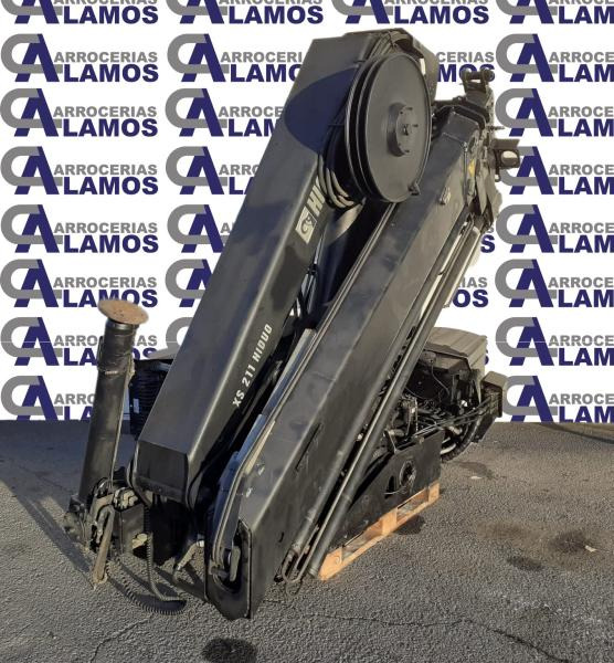 HIAB Grúa marca HIAB modelo 211 EP-4 HIDUO - Grua para camião: foto 1 HIAB Grúa marca HIAB modelo 211 EP-4 HIDUO - Grua para camião: foto 1