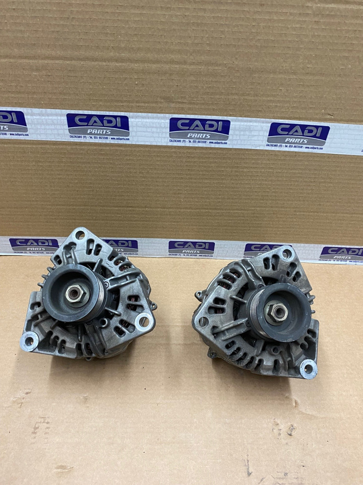 ALTERNATORE - RIF BOSCH 0124655025 - RIF. MAN 51261017283 28V, 120A - Alternador por Camião: foto 1 ALTERNATORE - RIF BOSCH 0124655025 - RIF. MAN 51261017283 28V, 120A - Alternador por Camião: foto 1