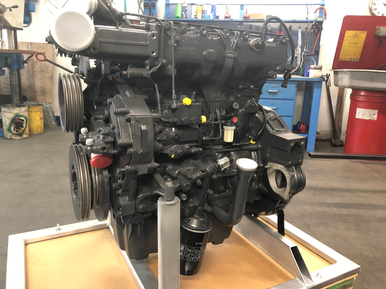 MOTORE MAN D0834LOH02 / D0834 LOH02 - 170CV - EURO 3 - completo - Motor: foto 5 MOTORE MAN D0834LOH02 / D0834 LOH02 - 170CV - EURO 3 - completo - Motor: foto 5