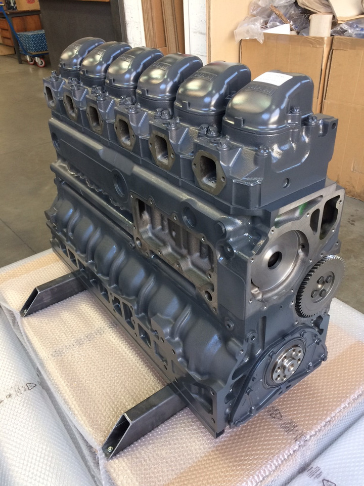 Motor MOTORE MAN D2866LUH05 / D2866 LUH05- 370CV - EURO 1: foto 1