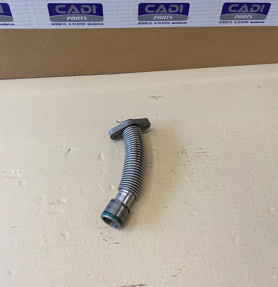 TUBO RITORNO OLIO MAN 51057035881 - Motor e peças por Camião: foto 1 TUBO RITORNO OLIO MAN 51057035881 - Motor e peças por Camião: foto 1