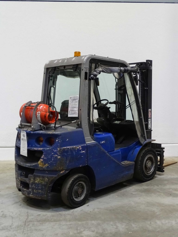 Cesab M325G - Empilhadeira: foto 5 Cesab M325G - Empilhadeira: foto 5