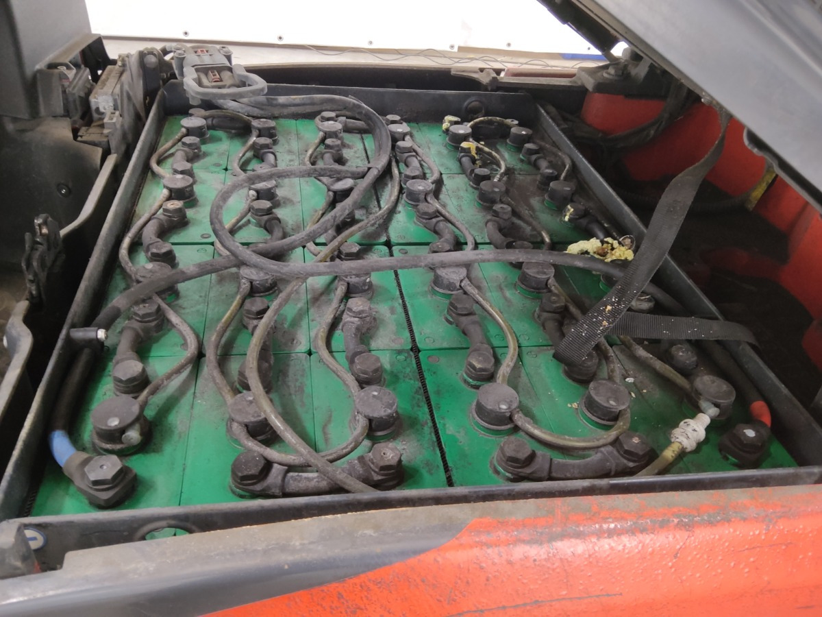 Linde E16-02 - Empilhadeira elétrica: foto 4 Linde E16-02 - Empilhadeira elétrica: foto 4