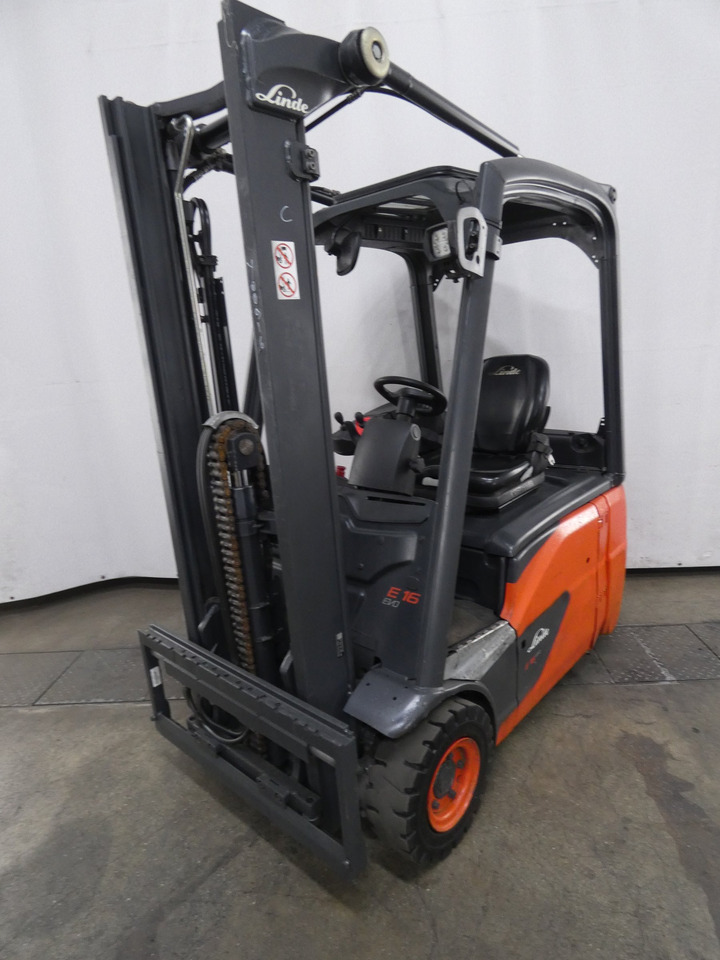 Linde E16 - Empilhadeira elétrica: foto 1 Linde E16 - Empilhadeira elétrica: foto 1