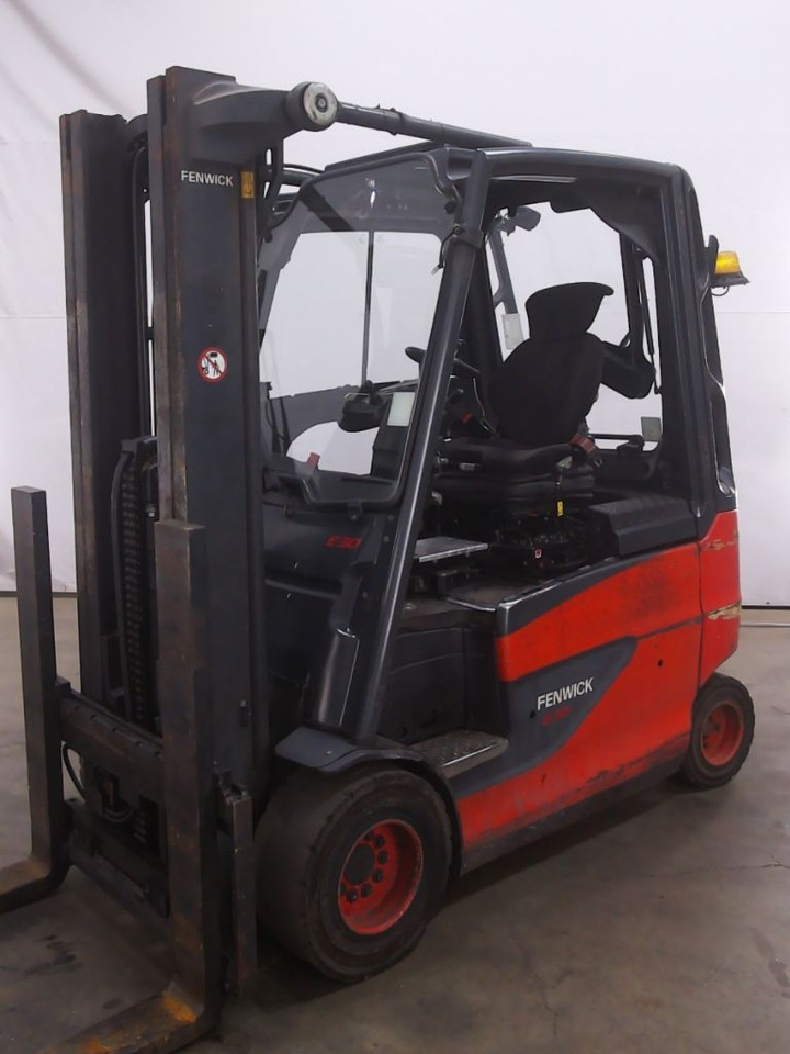 Linde E30HL-01/600 - Empilhadeira elétrica: foto 5 Linde E30HL-01/600 - Empilhadeira elétrica: foto 5