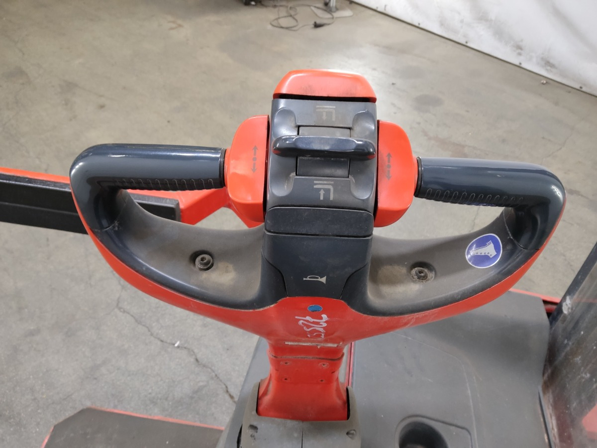 Linde L14 - Stacker: foto 3 Linde L14 - Stacker: foto 3