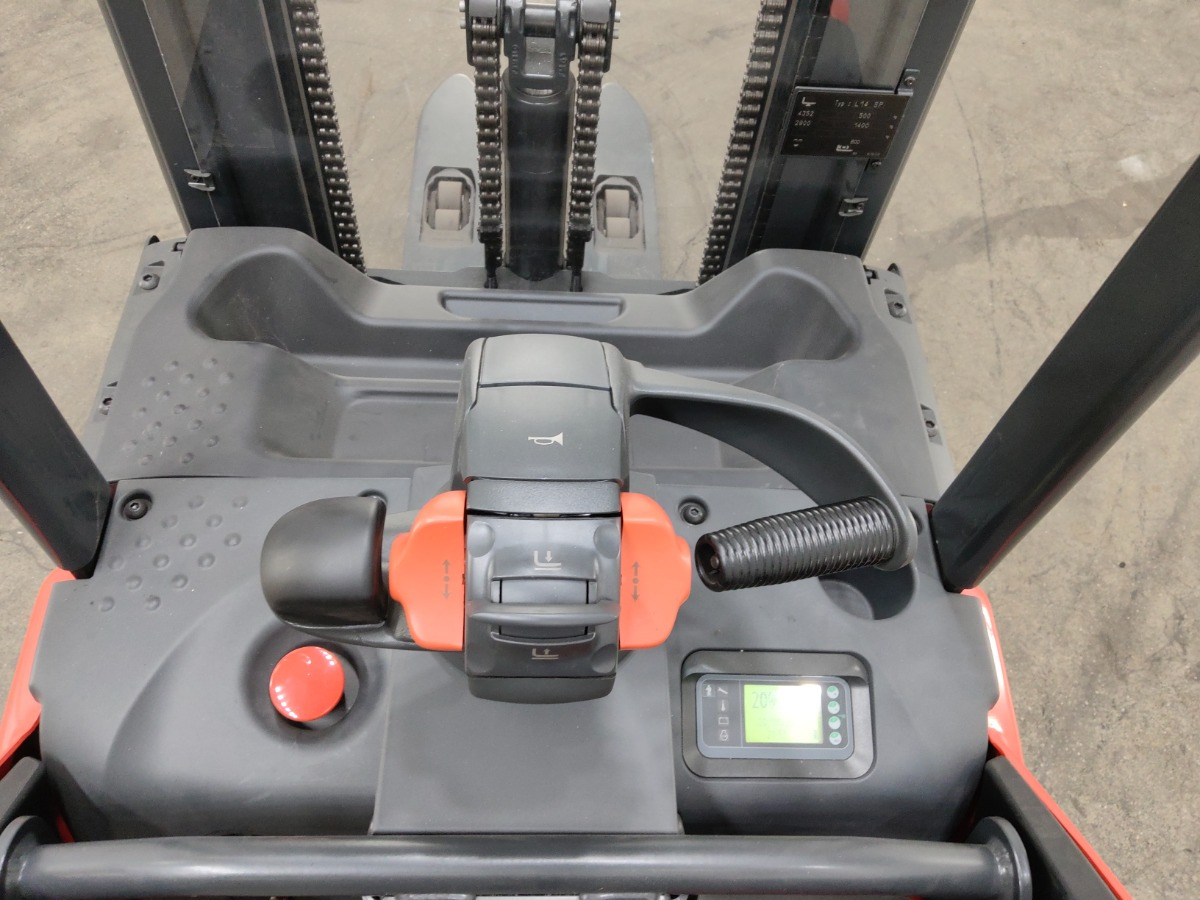 Linde L14SP - Stacker: foto 3 Linde L14SP - Stacker: foto 3