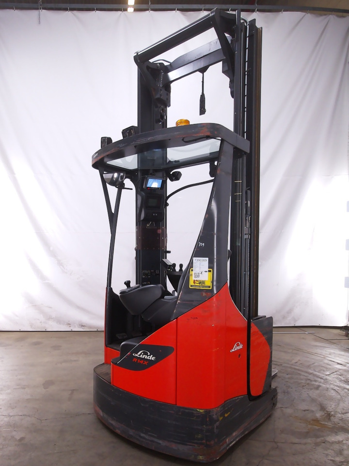 Linde R14X-03 - Empilhador retráctil: foto 2 Linde R14X-03 - Empilhador retráctil: foto 2