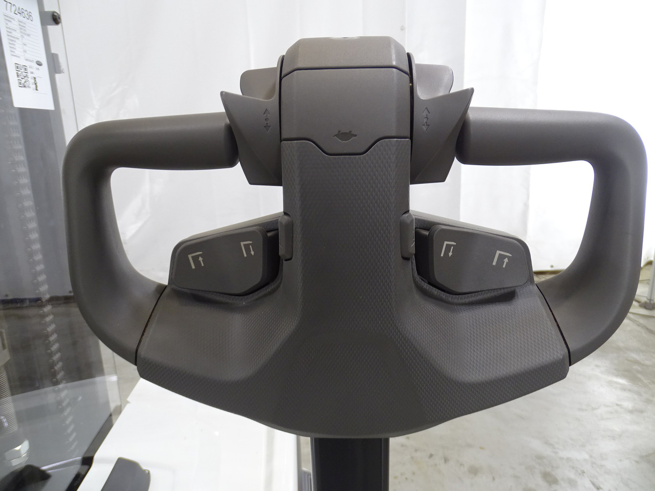 Mitsubishi SBP12N3 - Stacker: foto 3 Mitsubishi SBP12N3 - Stacker: foto 3