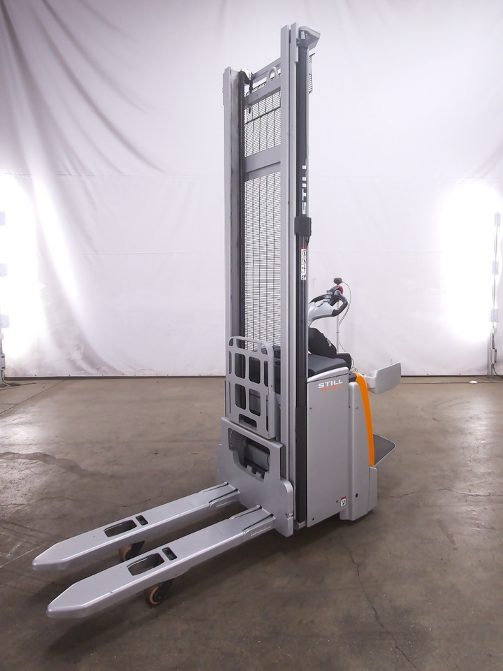 Still EXV-SF14I/BATT.NEU - Stacker: foto 1 Still EXV-SF14I/BATT.NEU - Stacker: foto 1