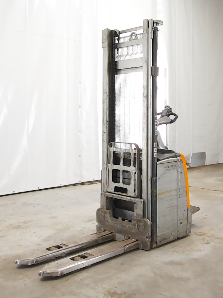 Still EXV-SF16 - Stacker: foto 1 Still EXV-SF16 - Stacker: foto 1