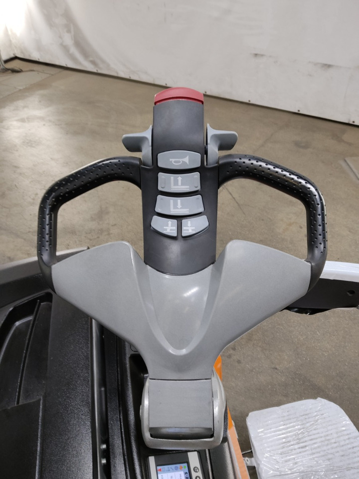 Still EXV-SF16I/BATT.NEU - Stacker: foto 3 Still EXV-SF16I/BATT.NEU - Stacker: foto 3