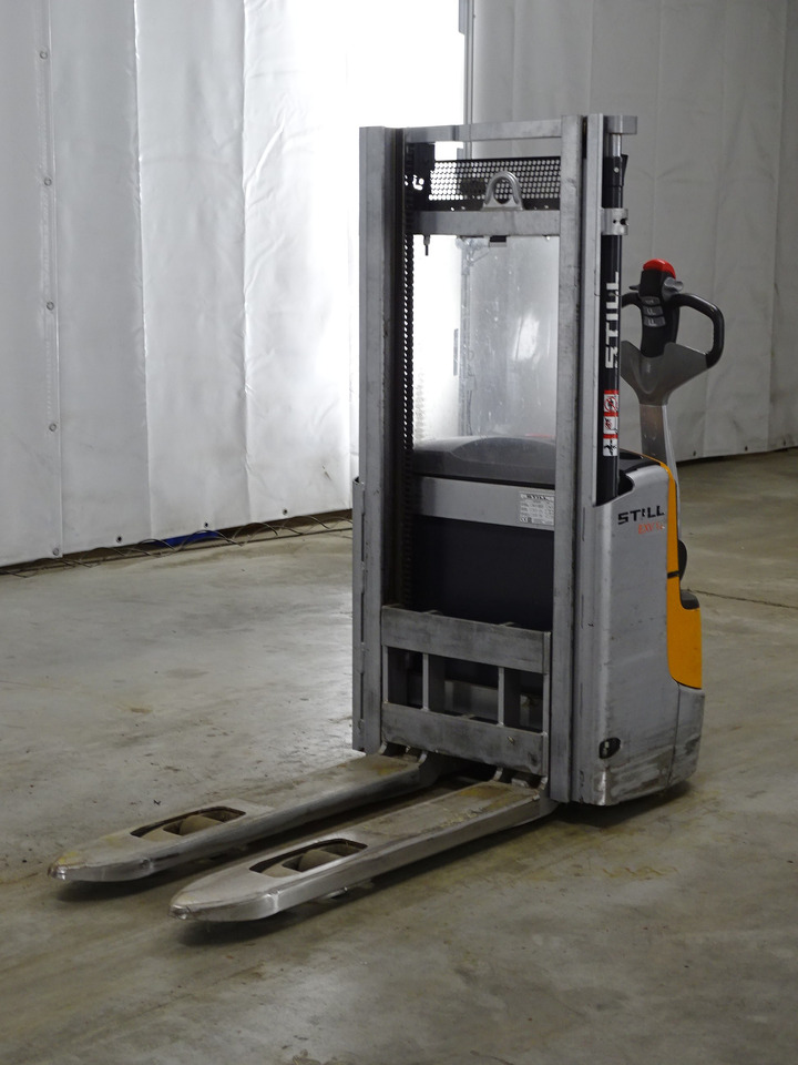 Still EXV12 - Stacker: foto 1 Still EXV12 - Stacker: foto 1