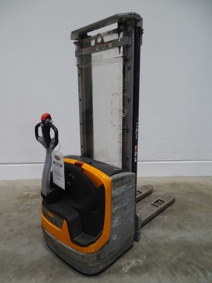 Still EXV14C - Stacker: foto 2 Still EXV14C - Stacker: foto 2