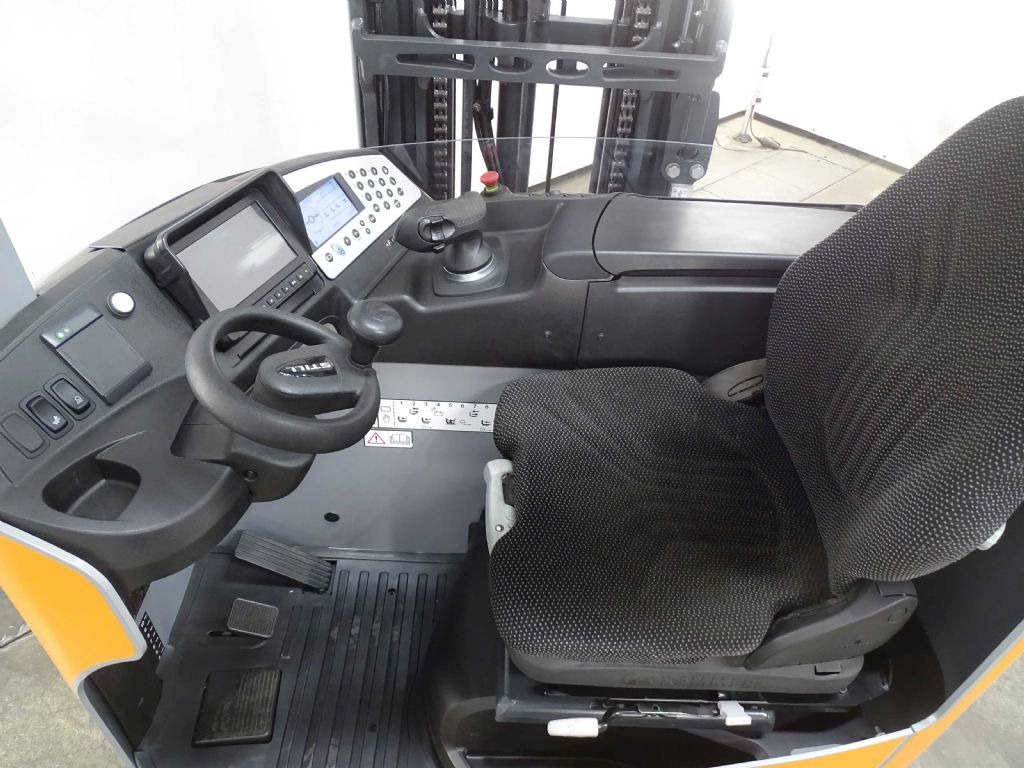 Still FM-X25 - Empilhador retráctil: foto 3 Still FM-X25 - Empilhador retráctil: foto 3