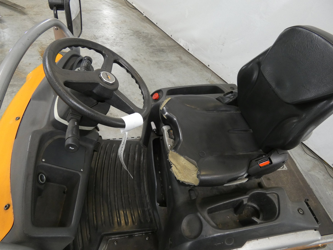 Still LTX70 - Trator elétrics: foto 3 Still LTX70 - Trator elétrics: foto 3