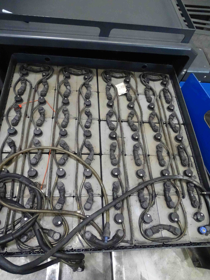 Still R07-25 - Trator elétrics: foto 4 Still R07-25 - Trator elétrics: foto 4