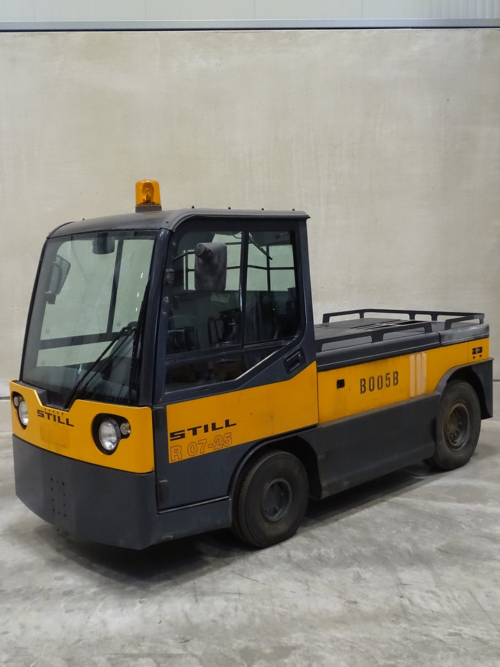 Still R07-25 - Trator elétrics: foto 1 Still R07-25 - Trator elétrics: foto 1