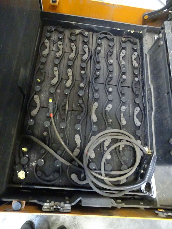 Still R07-25 - Trator elétrics: foto 4 Still R07-25 - Trator elétrics: foto 4