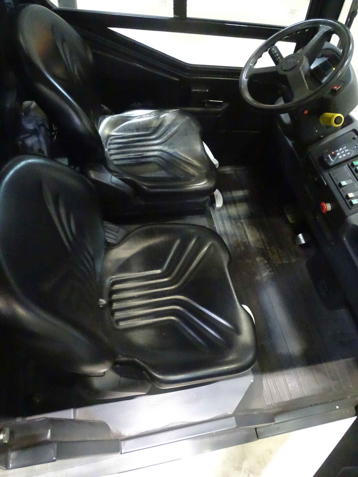 Still R07-25L - Trator elétrics: foto 3 Still R07-25L - Trator elétrics: foto 3