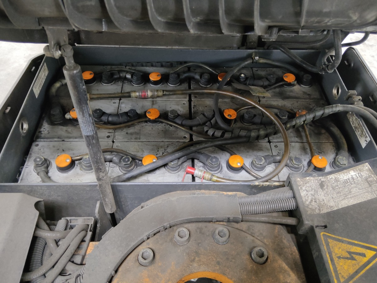 Still RX50-15 - Empilhadeira elétrica: foto 4 Still RX50-15 - Empilhadeira elétrica: foto 4