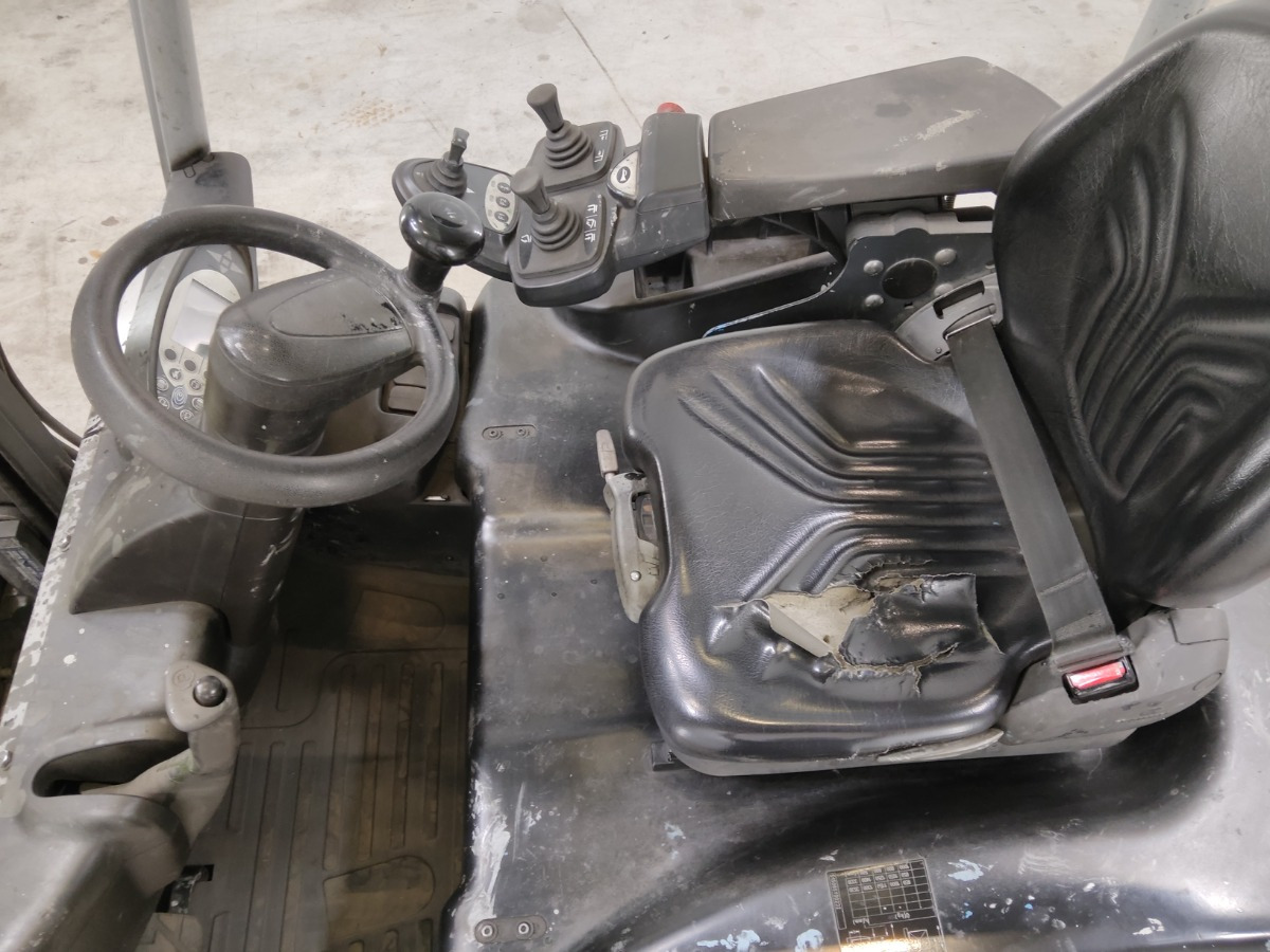 Still RX50-15 - Empilhadeira elétrica: foto 3 Still RX50-15 - Empilhadeira elétrica: foto 3