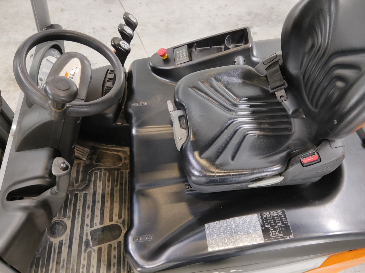 Still RX50-15 - Empilhadeira elétrica: foto 3 Still RX50-15 - Empilhadeira elétrica: foto 3