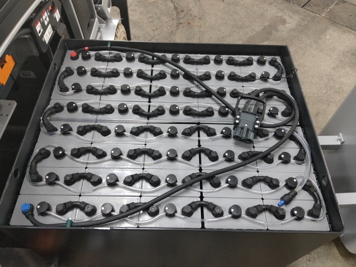 Still RX60-30L/BRONZE - Empilhadeira elétrica: foto 4 Still RX60-30L/BRONZE - Empilhadeira elétrica: foto 4