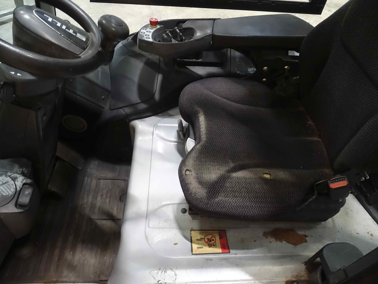 Still RX60-35 - Empilhadeira elétrica: foto 3 Still RX60-35 - Empilhadeira elétrica: foto 3