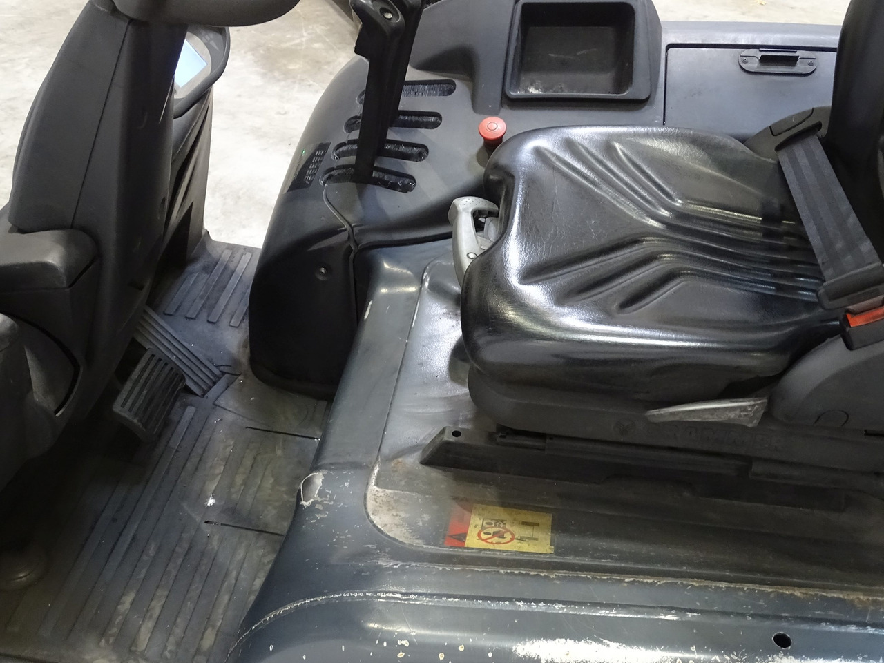 Still RX60-45 - Empilhadeira elétrica: foto 3 Still RX60-45 - Empilhadeira elétrica: foto 3