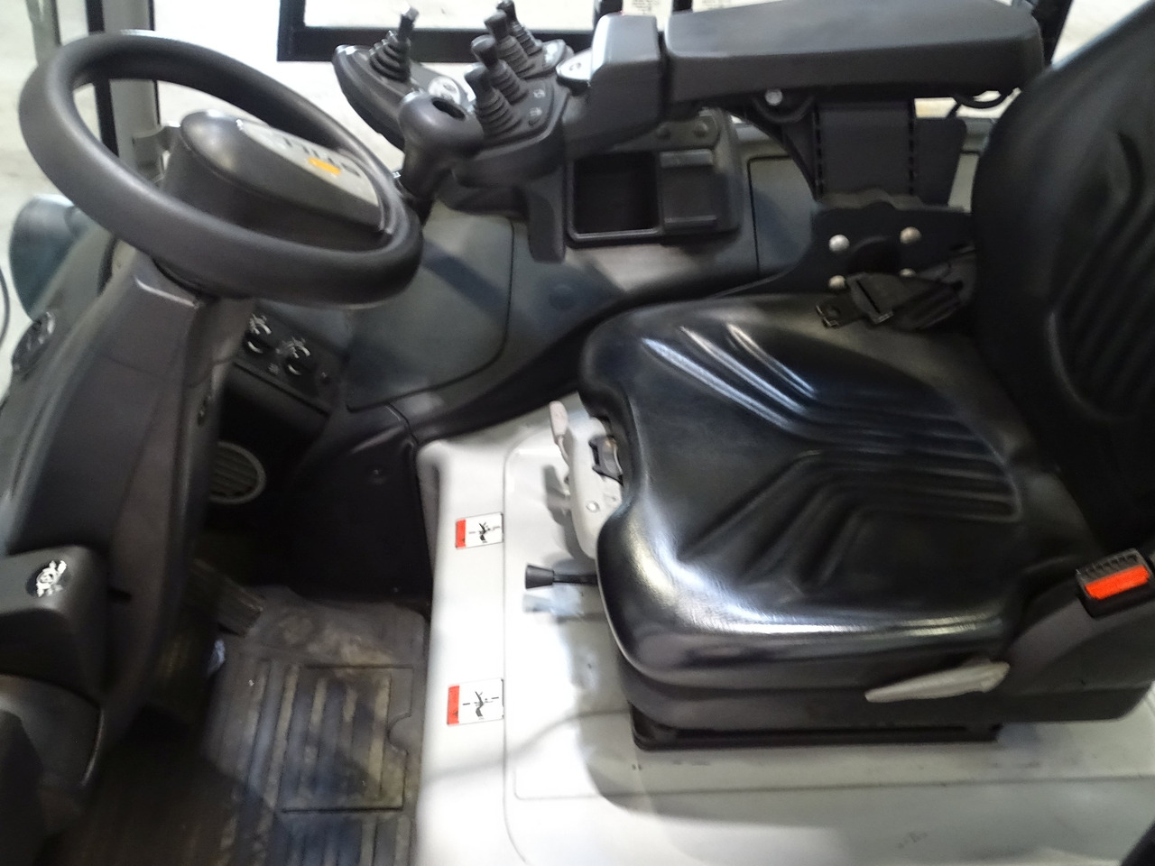 Still RX60-50/600 - Empilhadeira elétrica: foto 3 Still RX60-50/600 - Empilhadeira elétrica: foto 3