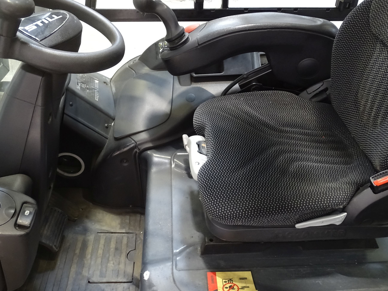 Still RX60-50 - Empilhadeira elétrica: foto 3 Still RX60-50 - Empilhadeira elétrica: foto 3