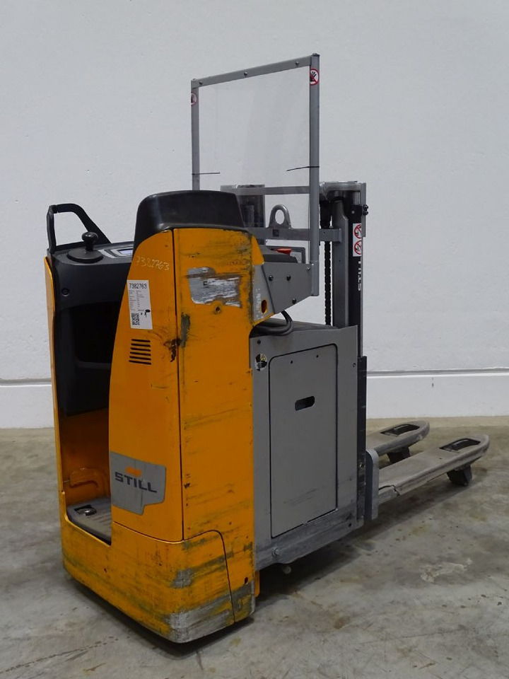 Still SXD20 - Stacker: foto 2 Still SXD20 - Stacker: foto 2