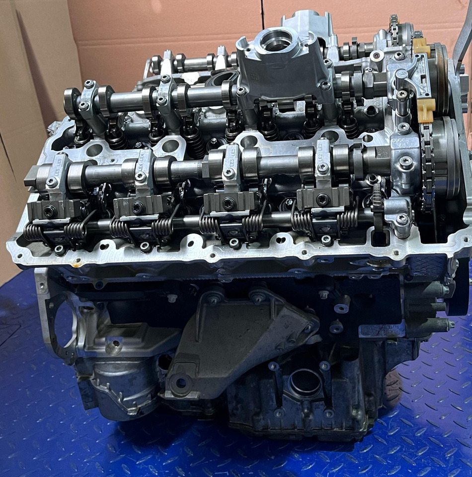 BMW Motor N63B44D Euro 6 - Motor e peças por Máquina de outro: foto 4 BMW Motor N63B44D Euro 6 - Motor e peças por Máquina de outro: foto 4
