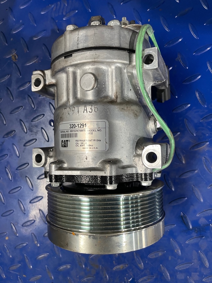 CAT 320-1291 Clima compressor - Compressor de ar condicionado por Máquina de construção: foto 2 CAT 320-1291 Clima compressor - Compressor de ar condicionado por Máquina de construção: foto 2