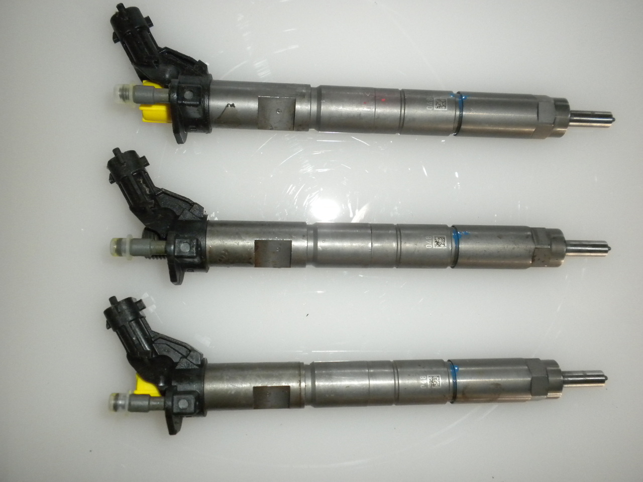Mercedes 3.0L Euro 4 Piezo Injectors 0445115064 A6420701387 Sprinter, Vito, Viano, E Class, S Class, ML R Class, G CLass - Injector por Autocarro: foto 1 Mercedes 3.0L Euro 4 Piezo Injectors 0445115064 A6420701387 Sprinter, Vito, Viano, E Class, S Class, ML R Class, G CLass - Injector por Autocarro: foto 1