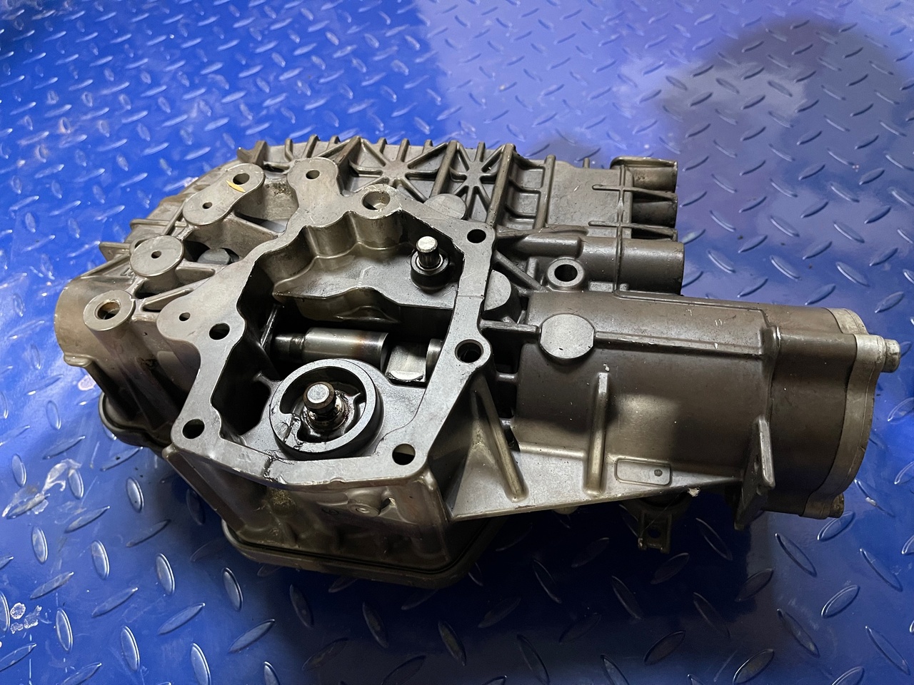 Mercedes Actros Arocs Euro 6 FESTO TCM VIRGIN Gear Selector 4463534021 Gear Selector a0204461109 - Caixas de velocidade e peças por Camião: foto 3 Mercedes Actros Arocs Euro 6 FESTO TCM VIRGIN Gear Selector 4463534021 Gear Selector a0204461109 - Caixas de velocidade e peças por Camião: foto 3