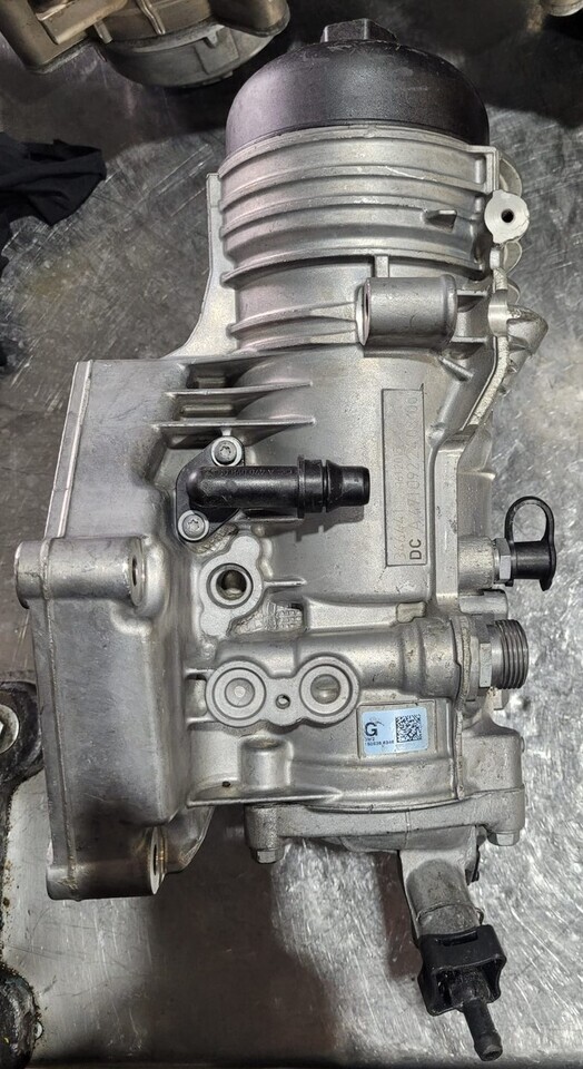 Mercedes Actros Fuel Filter Housing A4710909352 - Filtro de combustível por Camião: foto 1 Mercedes Actros Fuel Filter Housing A4710909352 - Filtro de combustível por Camião: foto 1