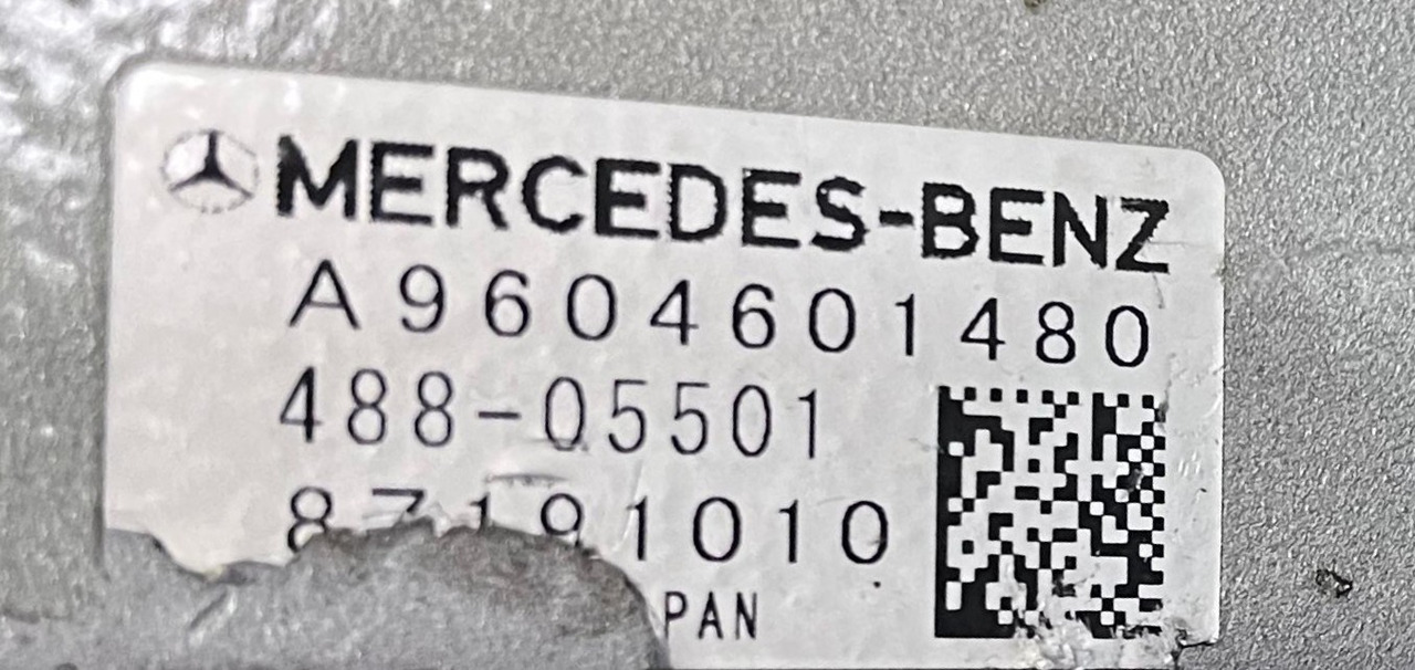 Mercedes Actros MP4 Servo Pump A9604600280 - Bomba de direção por Camião: foto 5 Mercedes Actros MP4 Servo Pump A9604600280 - Bomba de direção por Camião: foto 5