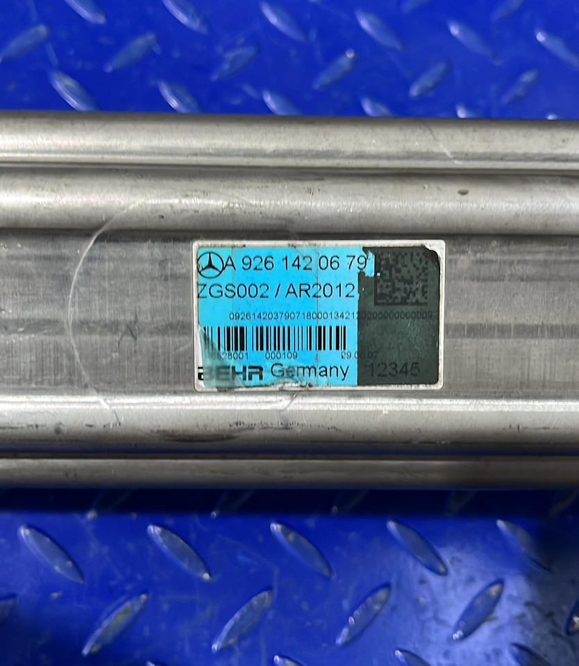 Mercedes Benz /DETROIT EGR OM926 A9261420679 (A9261420379) - Radiador EGR: foto 5 Mercedes Benz /DETROIT EGR OM926 A9261420679 (A9261420379) - Radiador EGR: foto 5
