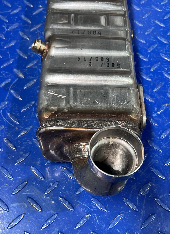 Mercedes Benz EGR Atego A9361420779 - Radiador EGR por Camião: foto 4 Mercedes Benz EGR Atego A9361420779 - Radiador EGR por Camião: foto 4