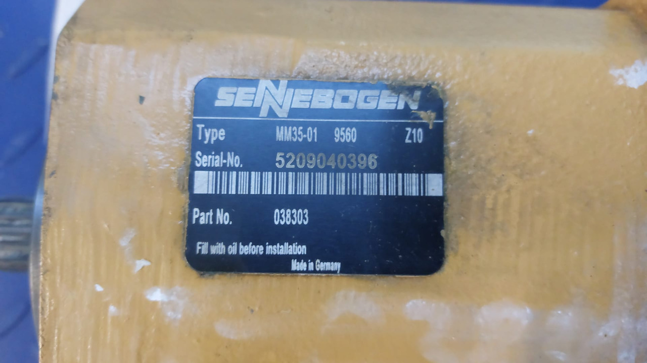 SENNEBOGEN Linde Pump 038303 - Peça de reposição por Máquina de construção: foto 4 SENNEBOGEN Linde Pump 038303 - Peça de reposição por Máquina de construção: foto 4