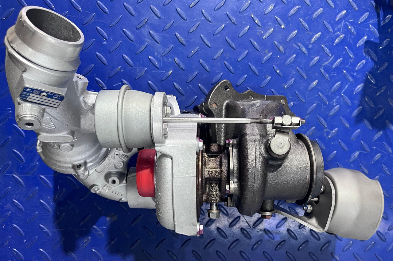 Turbo Mercedes Sprinter 216/316/416/516 CDI BiTurbo Euro 5 - Motor e peças por Automóvel: foto 1 Turbo Mercedes Sprinter 216/316/416/516 CDI BiTurbo Euro 5 - Motor e peças por Automóvel: foto 1