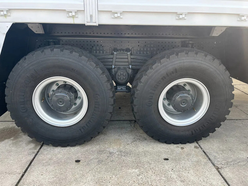 Camião de lona novo Mercedes-Benz Arocs 3340 A 6x6 Cargo Truck: foto 20