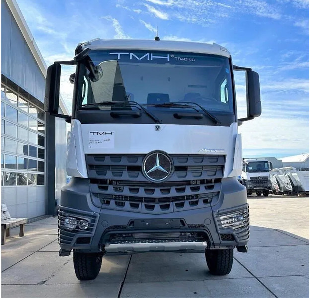 Mercedes-Benz Arocs 4140 K 8x4 Meiller Tipper - Camião basculante: foto 5 Mercedes-Benz Arocs 4140 K 8x4 Meiller Tipper - Camião basculante: foto 5