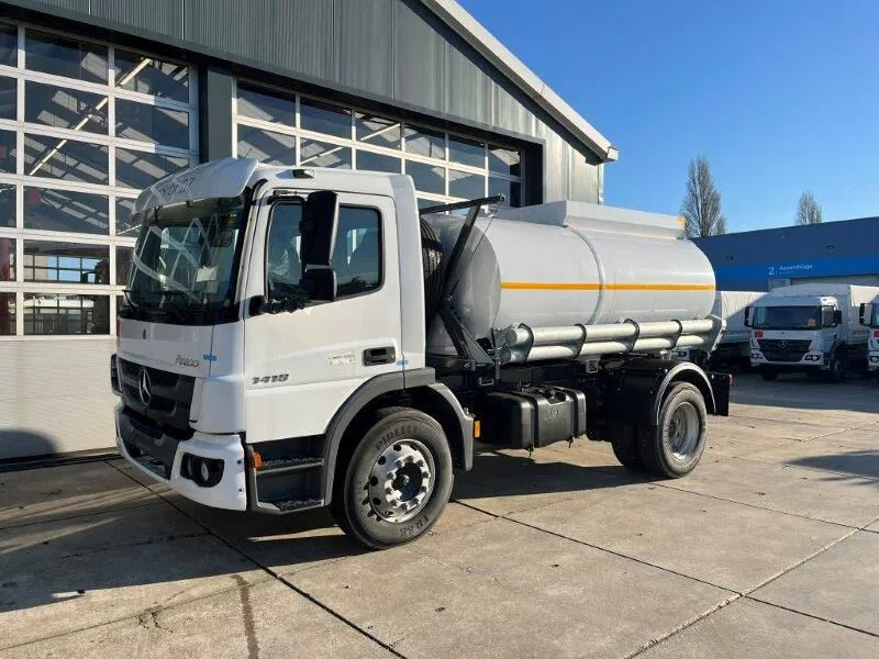 Mercedes-Benz Atego 1418 4x2 Fuel Tank Truck - Caminhão tanque: foto 1 Mercedes-Benz Atego 1418 4x2 Fuel Tank Truck - Caminhão tanque: foto 1